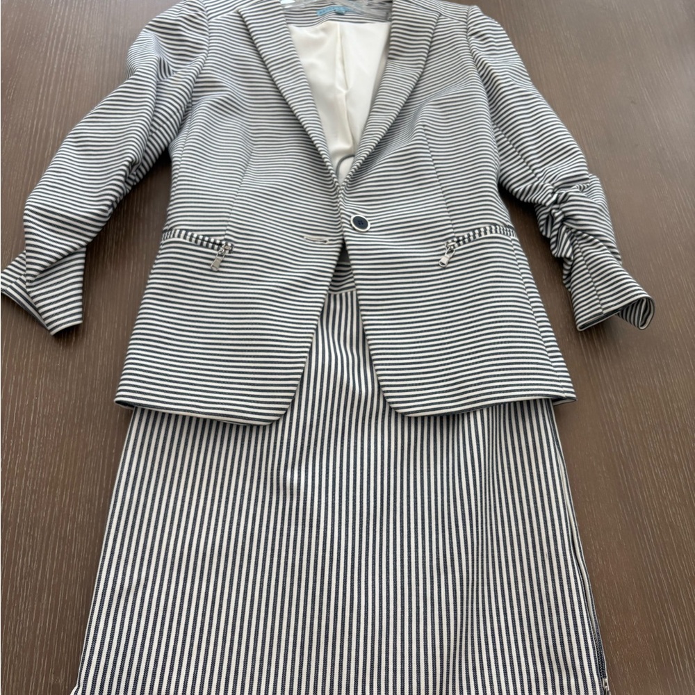 ANTONIO MELANI Black and White Striped Blazer and Skirt Set